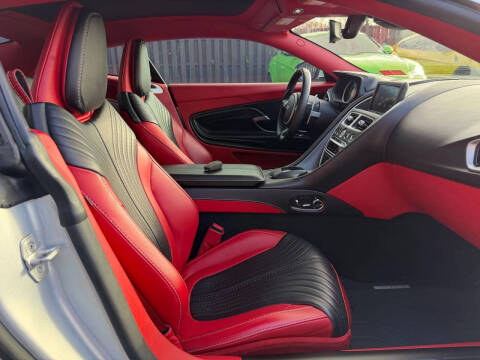 2017 Aston Martin DB11