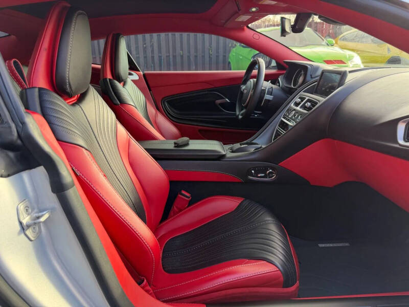 2017 Aston Martin DB11