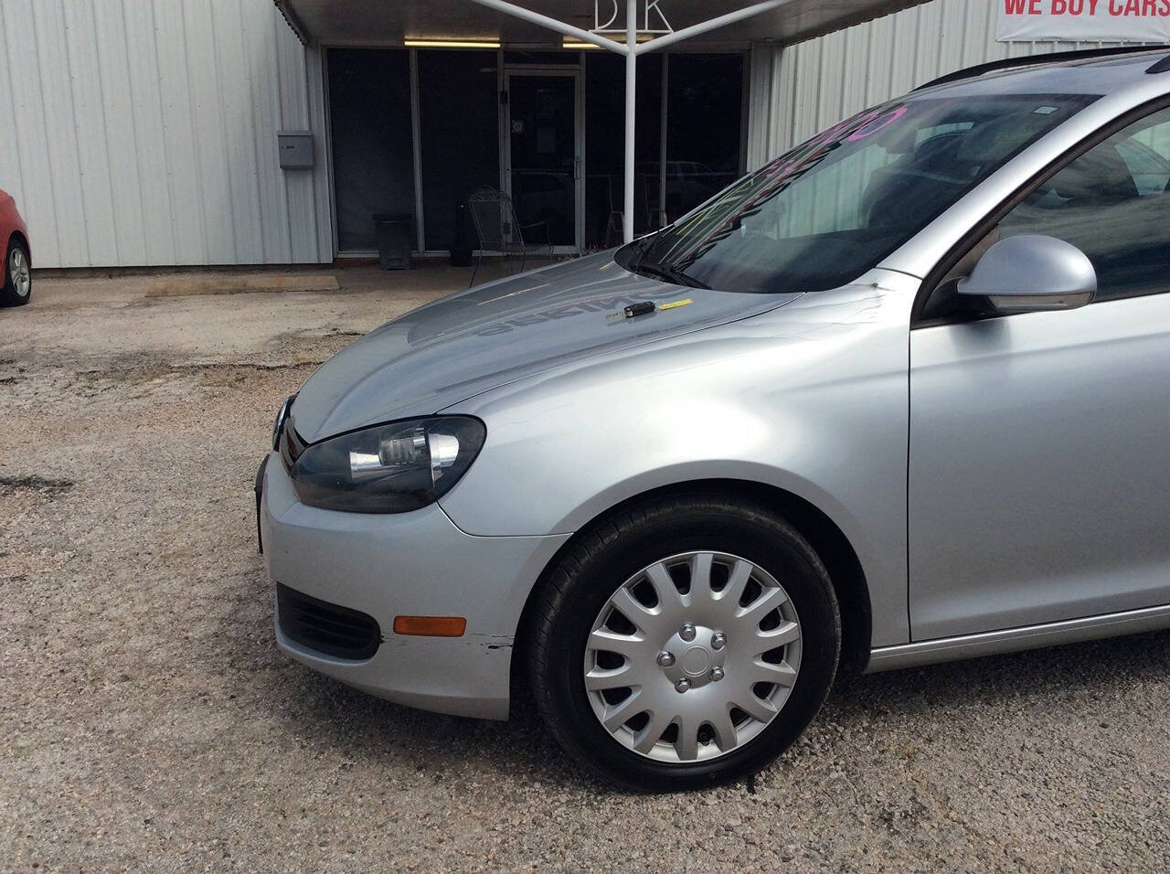 2010 Volkswagen Jetta for sale at SPRINGTIME MOTORS in Huntsville, TX