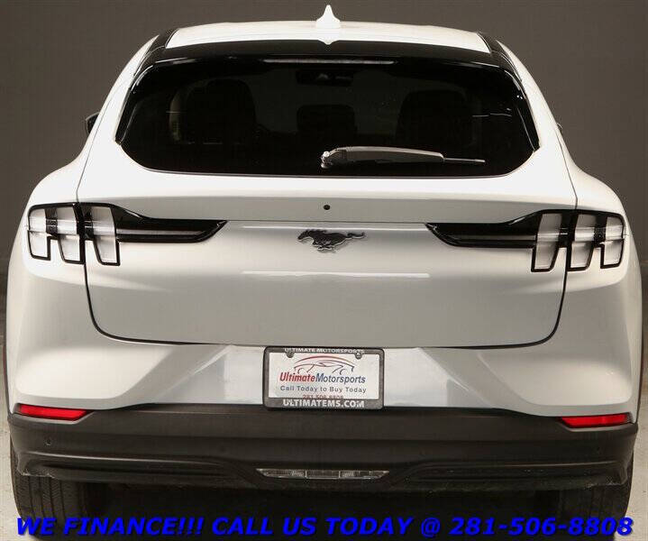 2021 Ford Mustang Mach-E Select