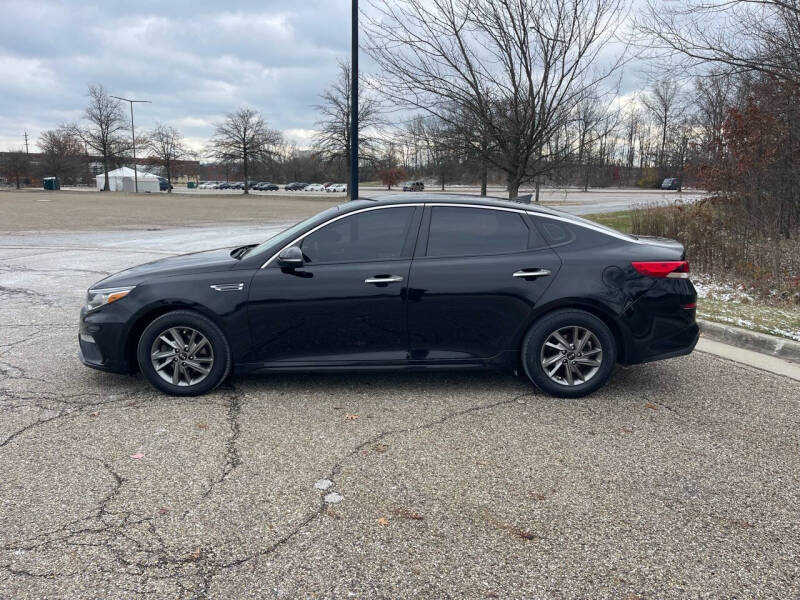 2019 Kia Optima LX photo 6