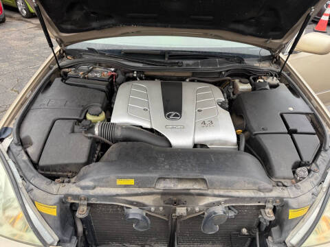 2002 Lexus LS 430