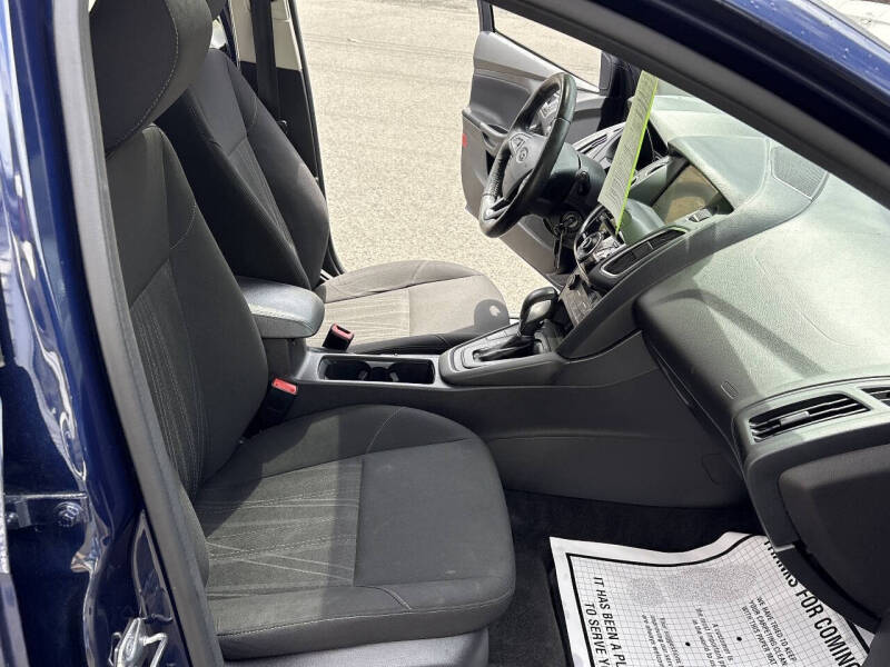 2017 Ford Focus SEL