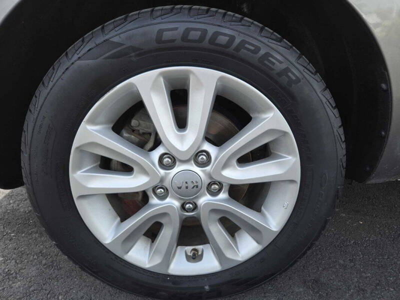 2013 Kia Soul +