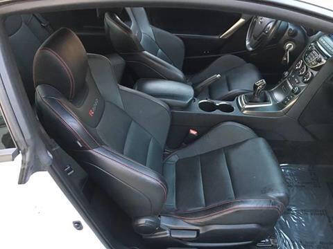 2014 Hyundai Genesis Coupe 2.0T R-Spec