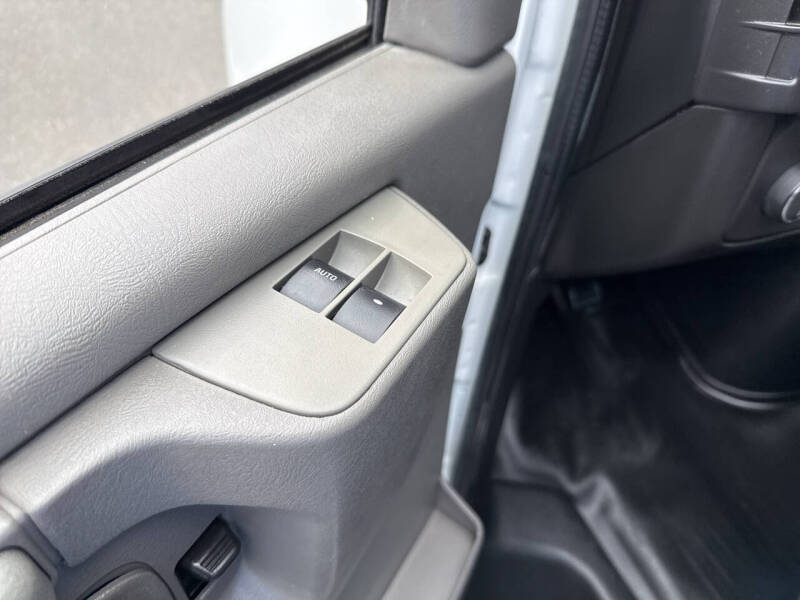 2015 Chevrolet Express LS 2500