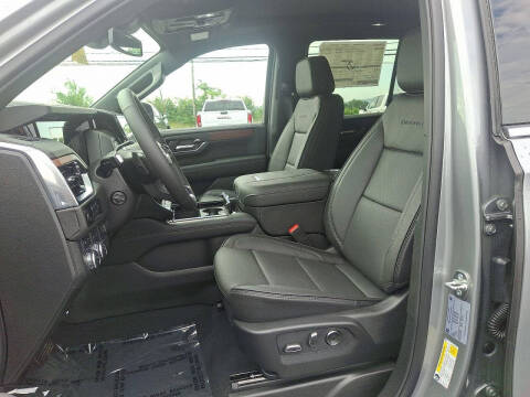 2025 GMC Yukon Denali