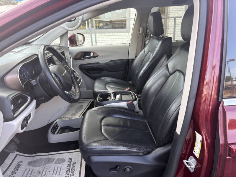 2018 Chrysler Pacifica Touring L