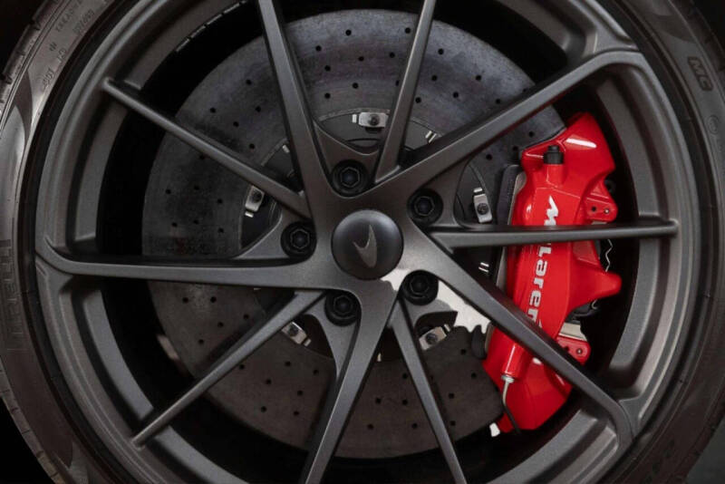 2025 McLaren 750S Spider