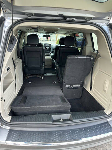 2014 Chrysler Town and Country 30th Anniversary