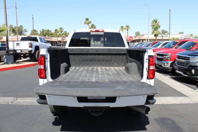 2016 GMC Sierra 2500HD Denali