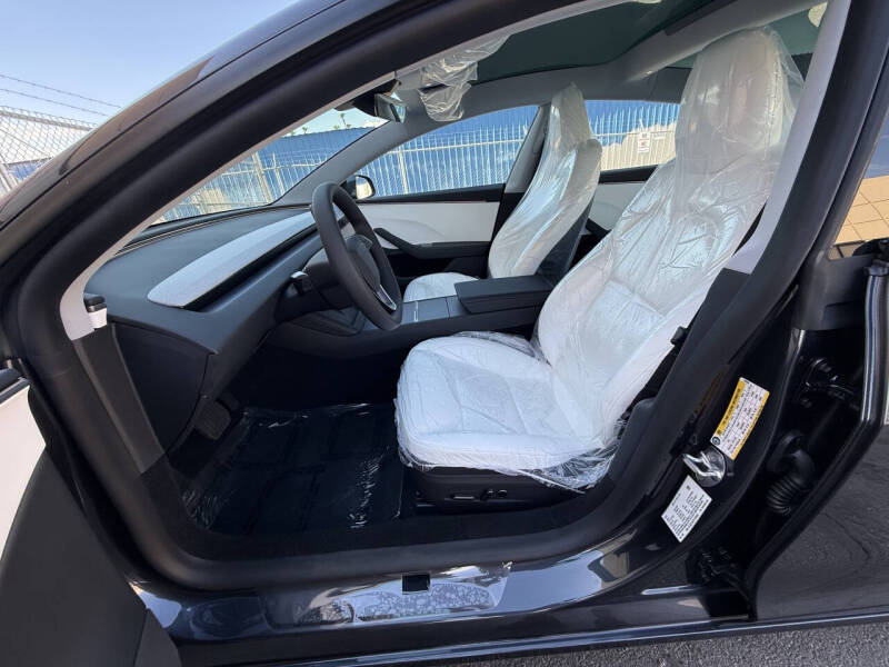 2026 Tesla Model 3 Premium