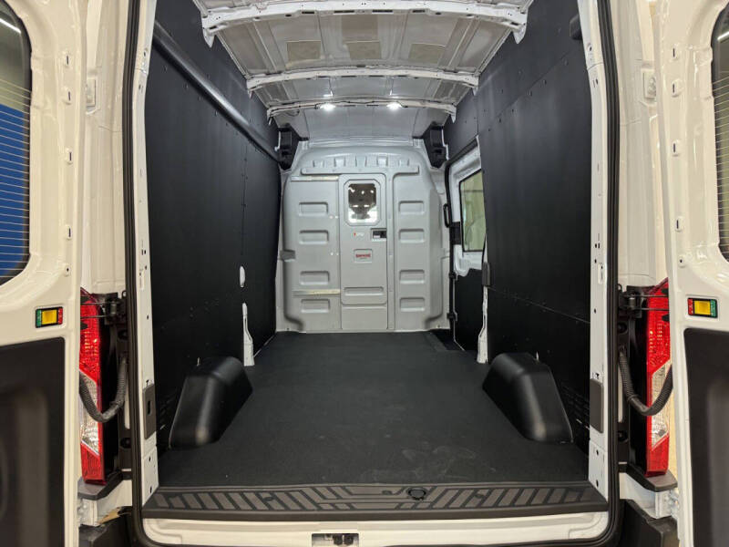 2024 Ford Transit 350