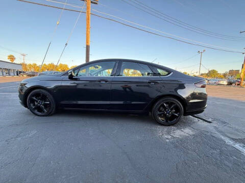 2015 Ford Fusion SE