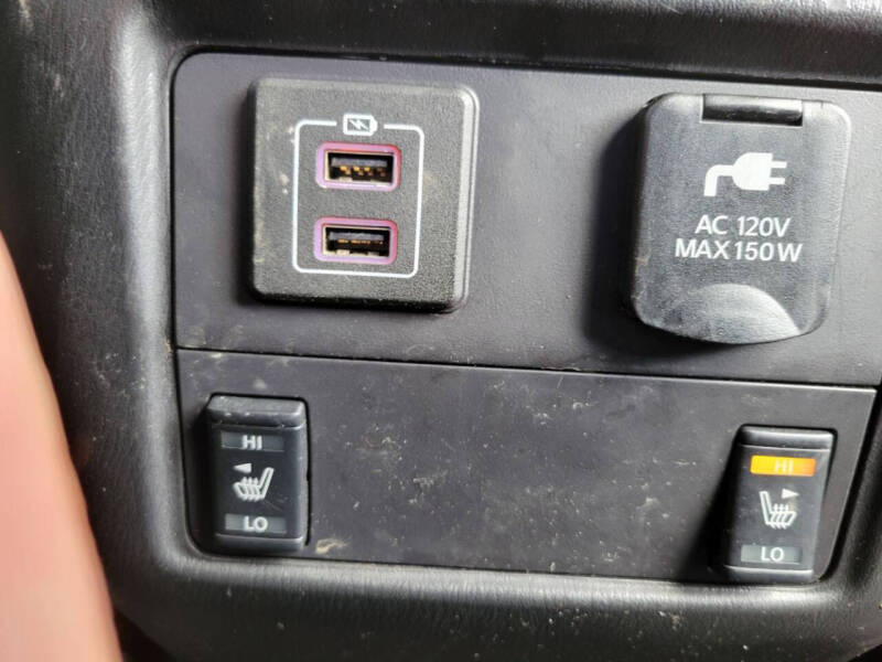 2018 Nissan Pathfinder SL