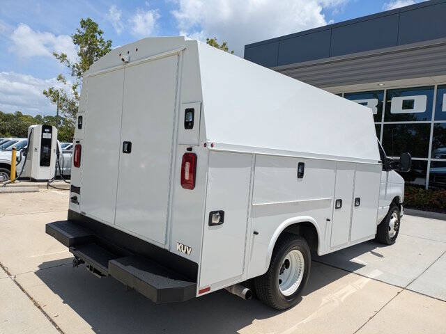 2025 Ford E-Series