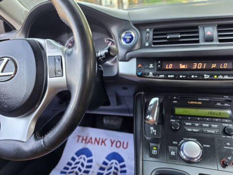 2013 Lexus CT 200h