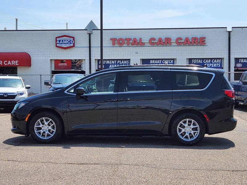2020 Chrysler Voyager LXi