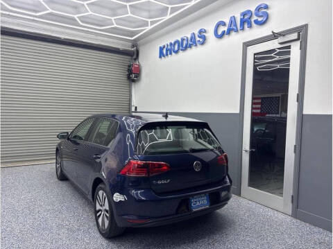 2016 Volkswagen e-Golf SE