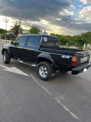 2000 Toyota Hilux