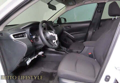 2025 Toyota Corolla Cross LE