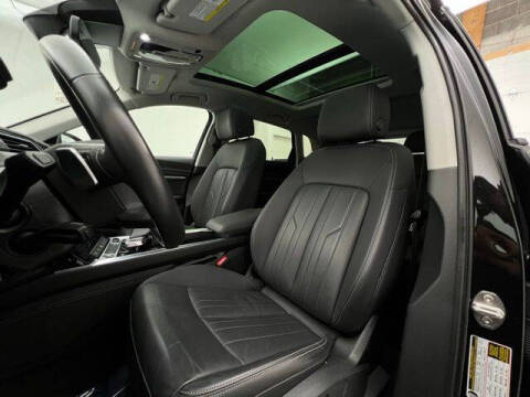 2023 Audi e-tron quattro Premium