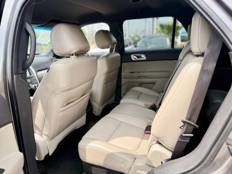 2011 Ford Explorer XLT