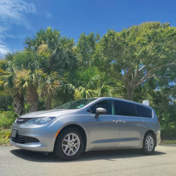 2017 Chrysler Pacifica LX