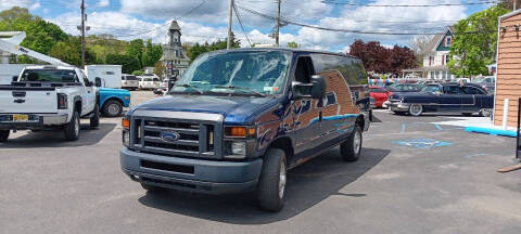 2013 Ford E-Series E-350 SD