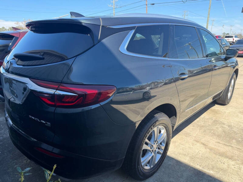 2019 Buick Enclave Essence