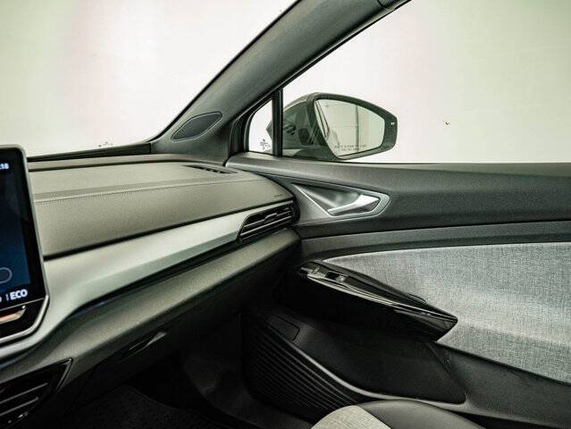 2025 Volkswagen ID.4 Pro