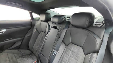 2022 Audi e-tron GT quattro Premium Plus