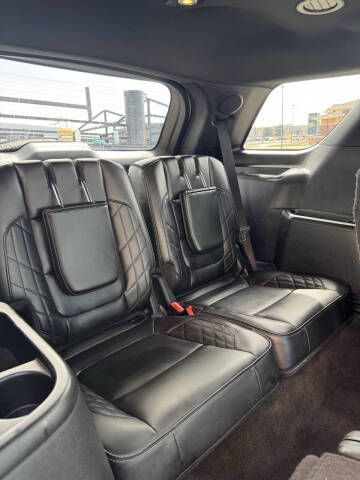 2017 Ford Explorer Platinum