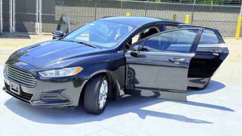 2015 Ford Fusion SE