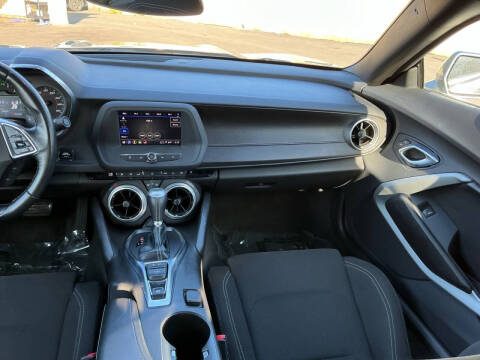 2023 Chevrolet Camaro LT