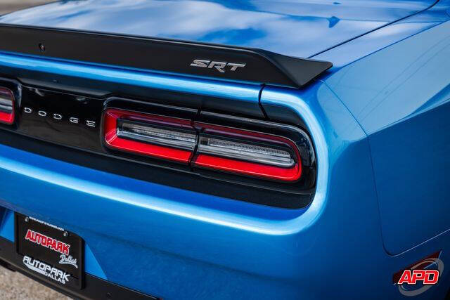 2015 Dodge Challenger SRT Hellcat