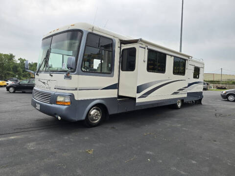 1999 Ford Motorhome Chassis for sale at J & L AUTO SALES in Tyler TX