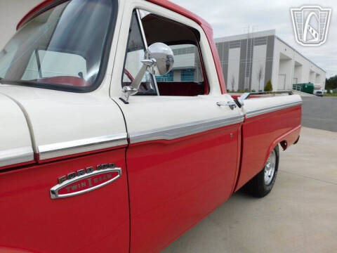 1965 Ford F-100