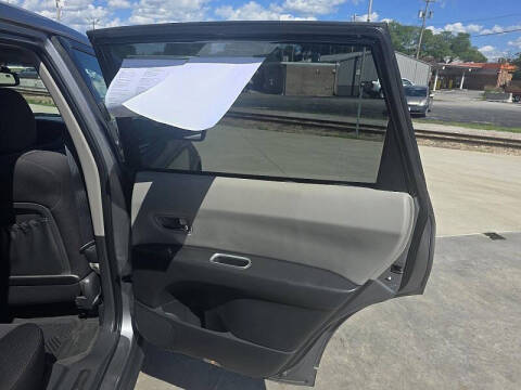 2008 Subaru Tribeca 5-Pass.