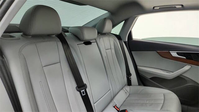 2024 Audi A4 quattro Premium Plus 40 TFSI