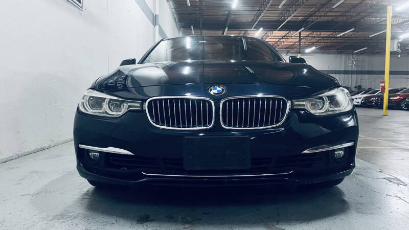 2017 BMW 3 Series 330i