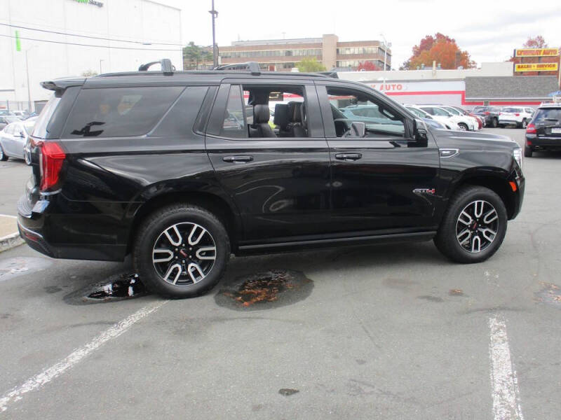 2021 GMC Yukon AT4