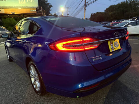 2018 Ford Fusion Energi SE Luxury