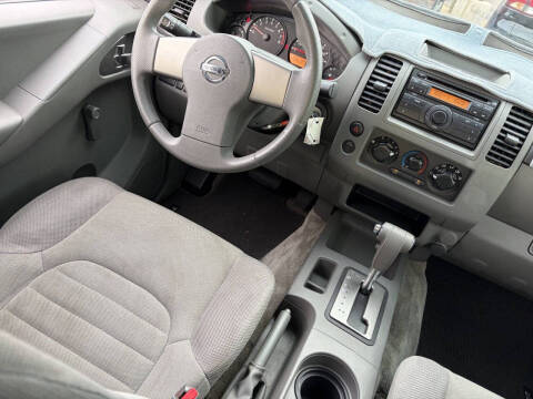 2011 Nissan Frontier S