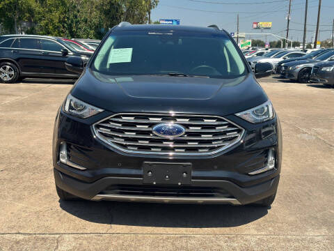 2020 Ford Edge Titanium