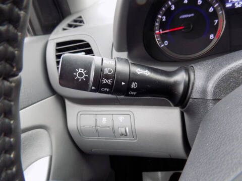 2014 Hyundai Accent SE