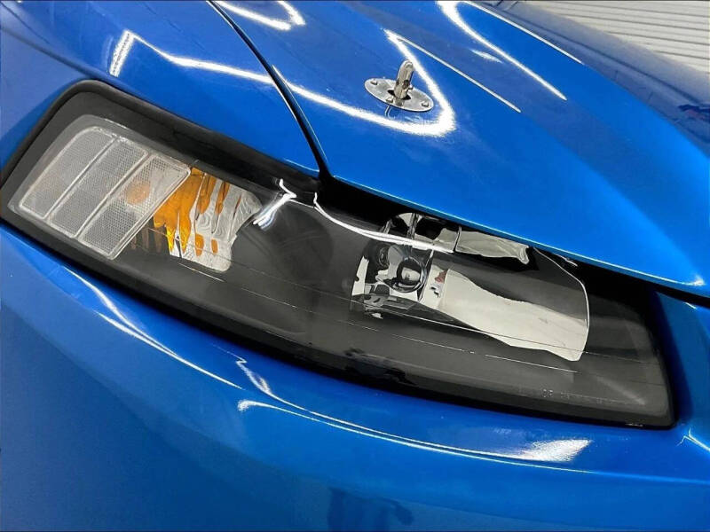 2000 Ford Mustang GT