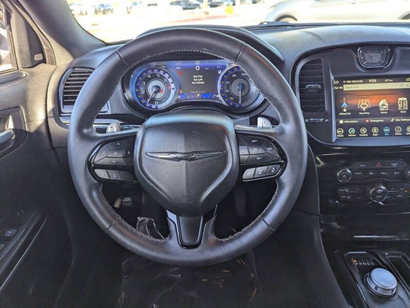 2022 Chrysler 300 S V6