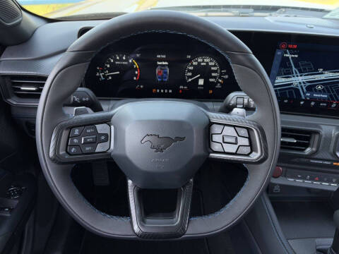 2025 Ford Mustang Dark Horse