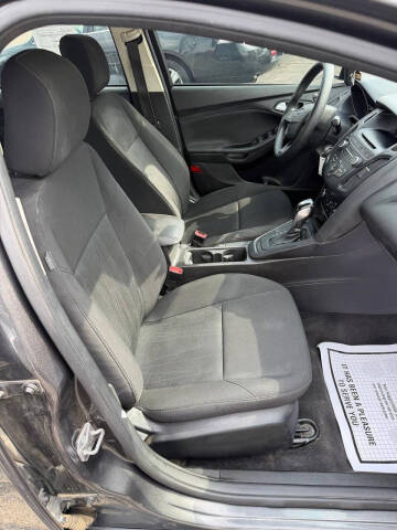 2016 Ford Focus SE